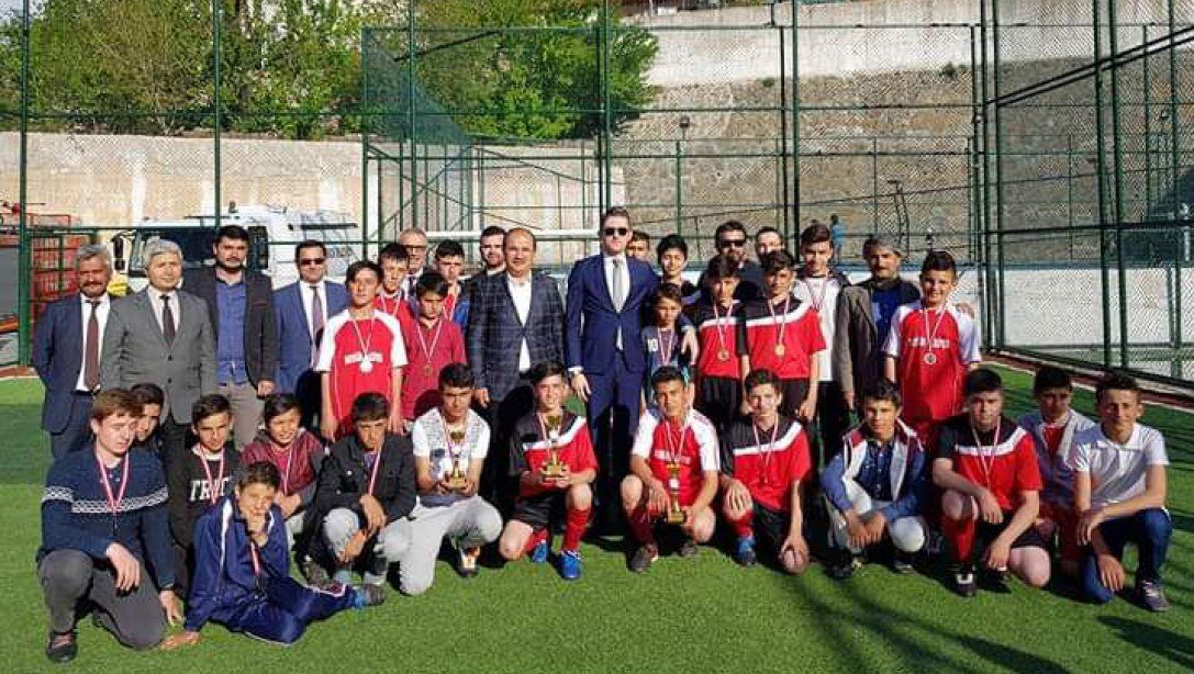 Okullar Arası Futbol Turnuvası.....